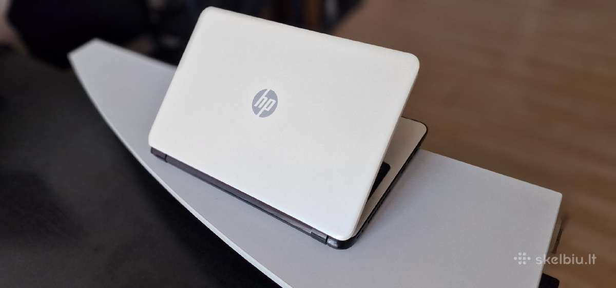Hp 15, Quad Core 4x, 8gb, 256 SSD, Baltas