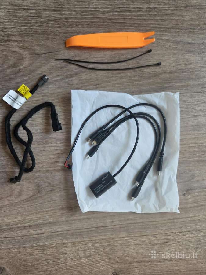 Audi/VW rain sensor adapter vaizdo registratoriui