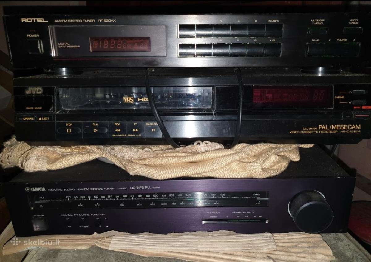 Yvairūs radio tiuneriai, vintažas ir ne