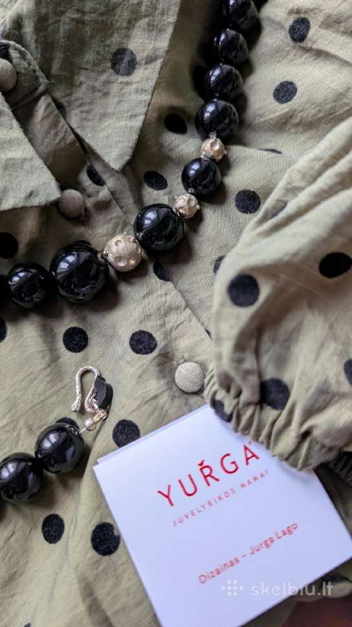 Yurga karoliai
