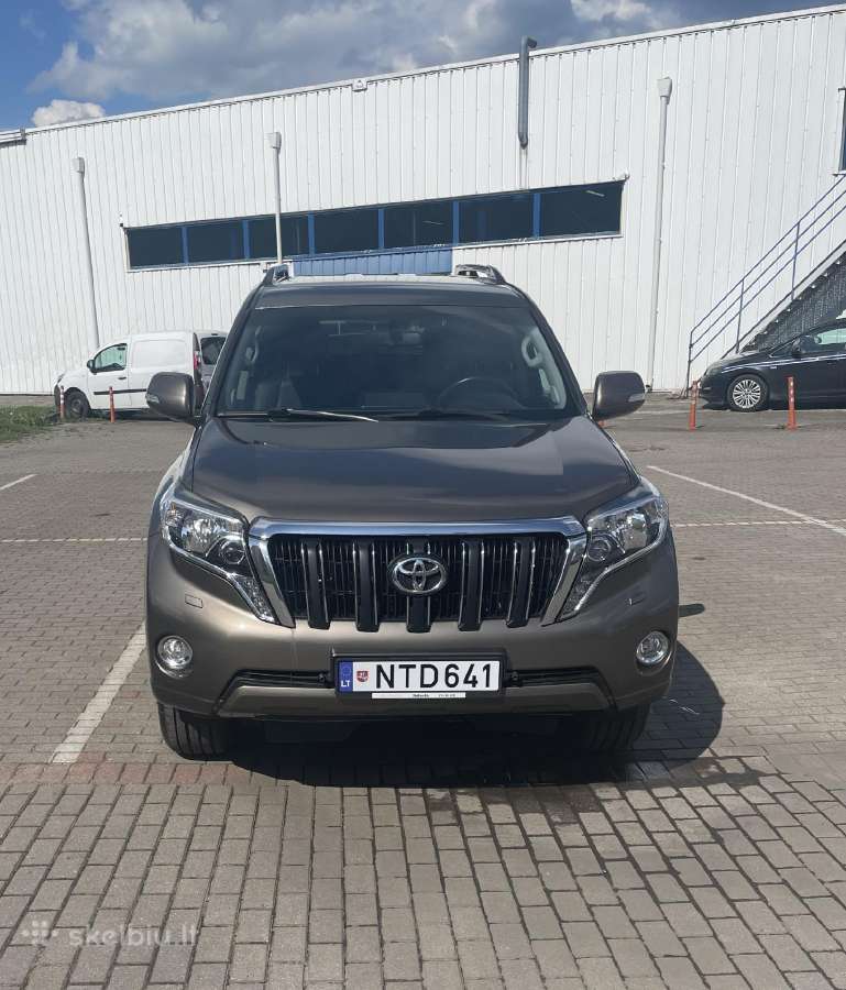 Toyota Land Cruiser (150)