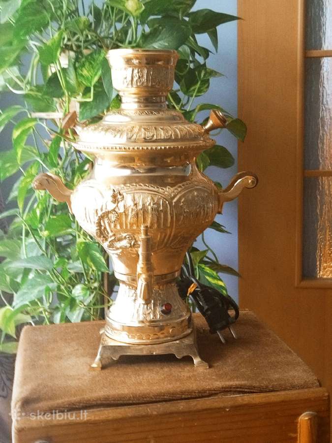 Vintažinis žalvarinis samovaras-virdulis
