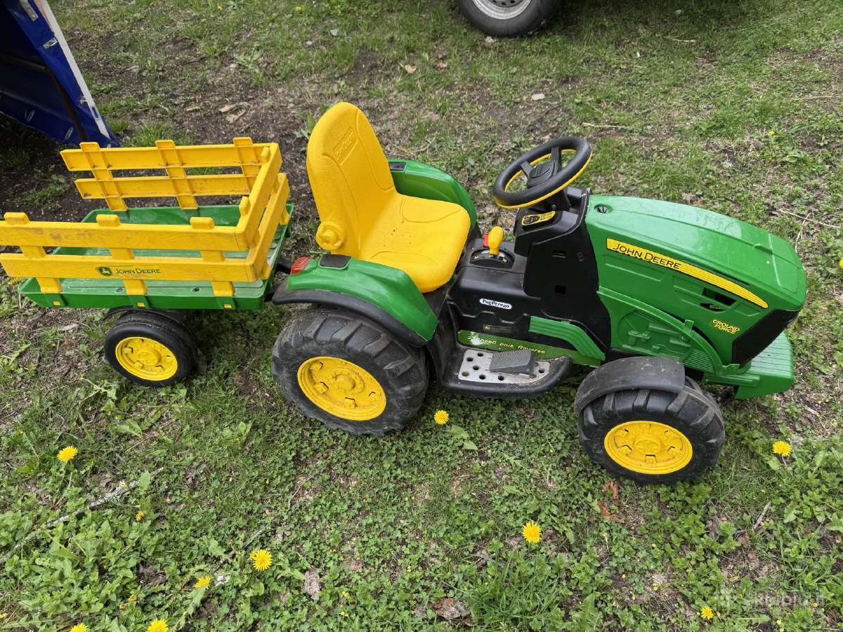 Vaikiškas Elektrinis john deere traktorius