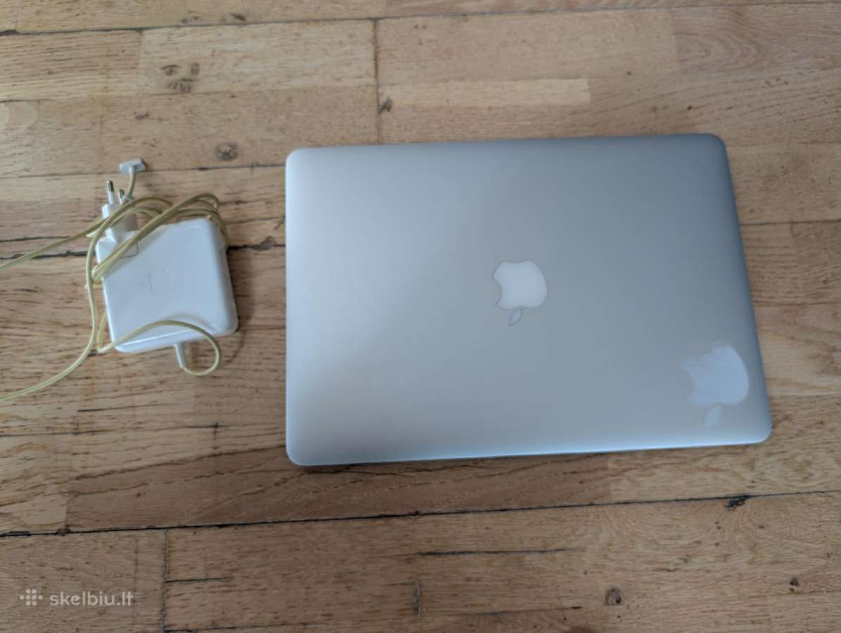 MacBook Air a1466 be disko, veikia