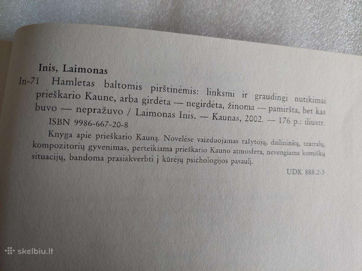 Hamletas baltomis pirštinėmis - nuotraukos Nr. 3