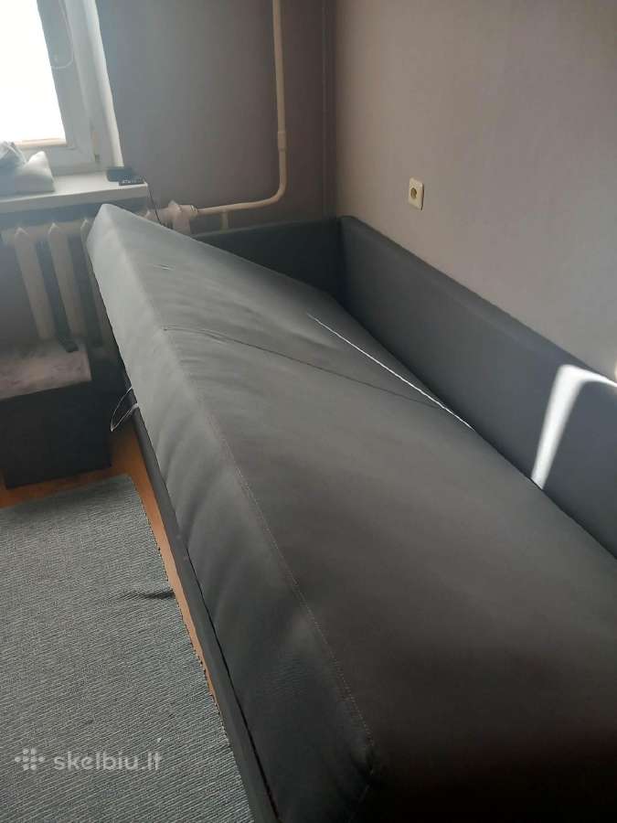 Ikea viengulė lova su patalynės dėže 75 Eur