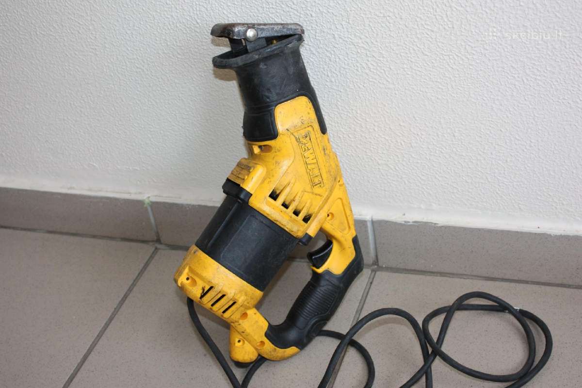 Tiesinis pjūklas Dewalt Dwe357 220v - nuotraukos Nr. 3