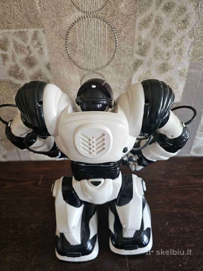 Wow Wee Robosapien