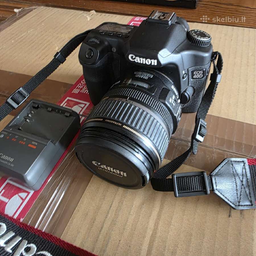 Canon EOS 40 D