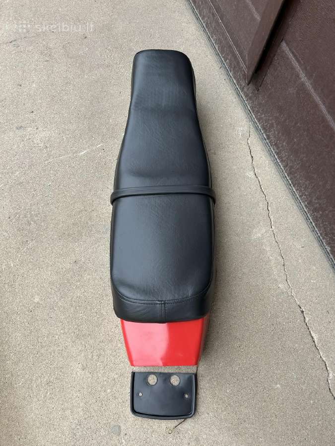 Iž sėdynė 140 €