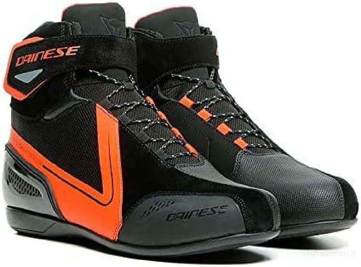 Dainese batai 44 size