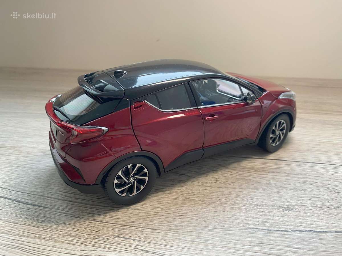 1:18 Toyota Izoa (Toyota Ch-r) - nuotraukos Nr. 2