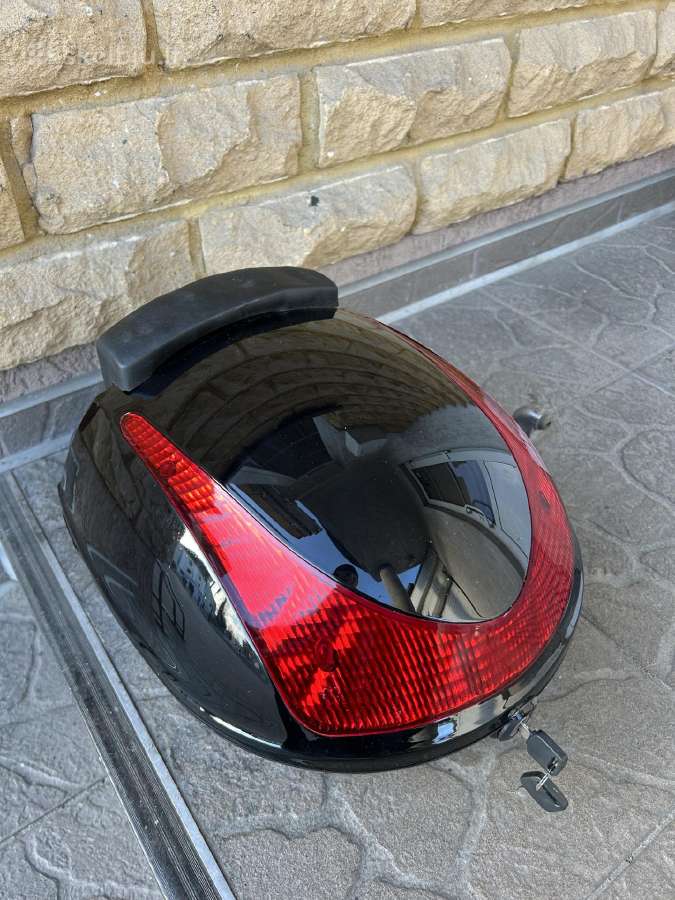 Daiktadėžė motoroleriui