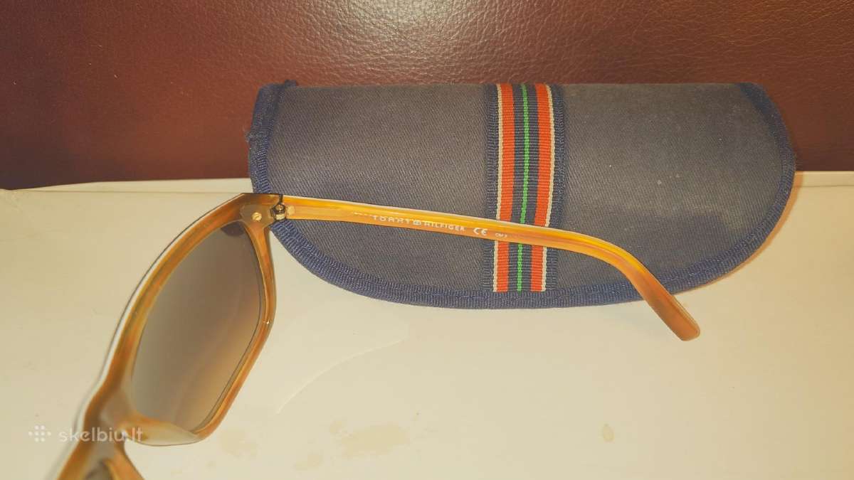 Akiniai Tommy Hilfiger - nuotraukos Nr. 3
