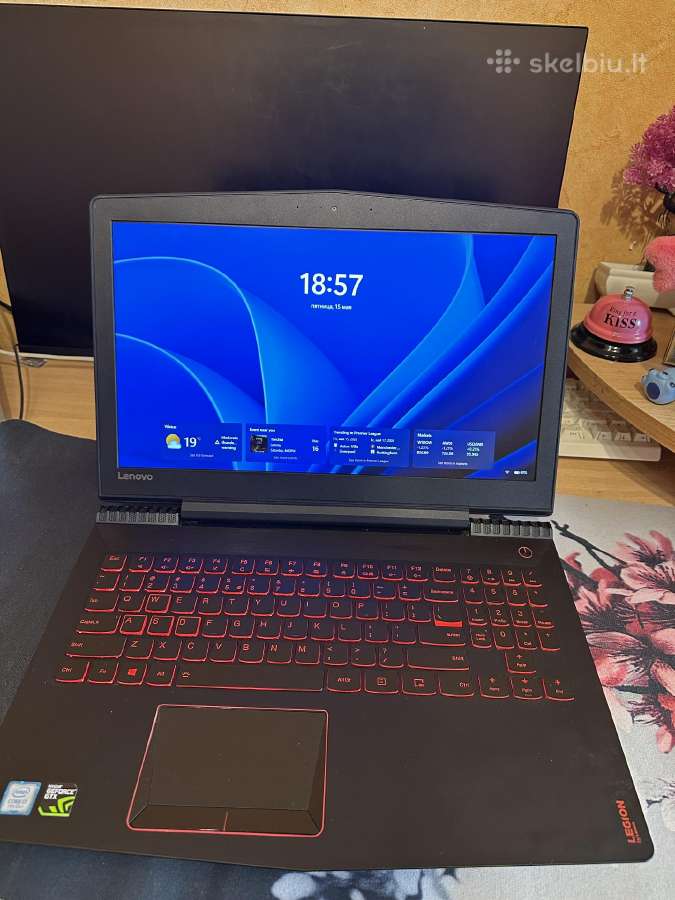 Lenovo legion y520