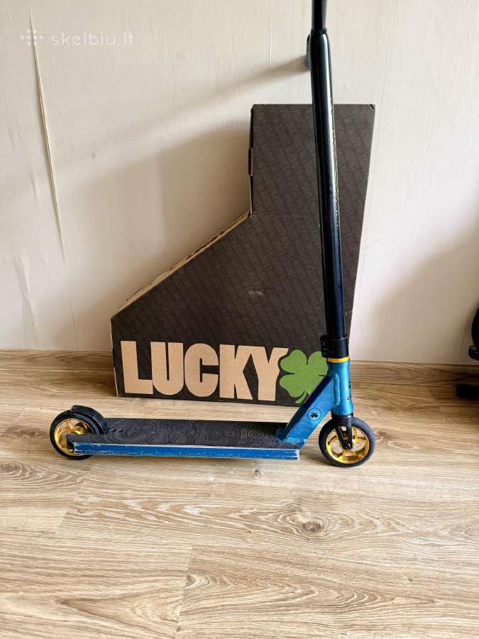 Lucky Crew Royale triukinis paspirtukas