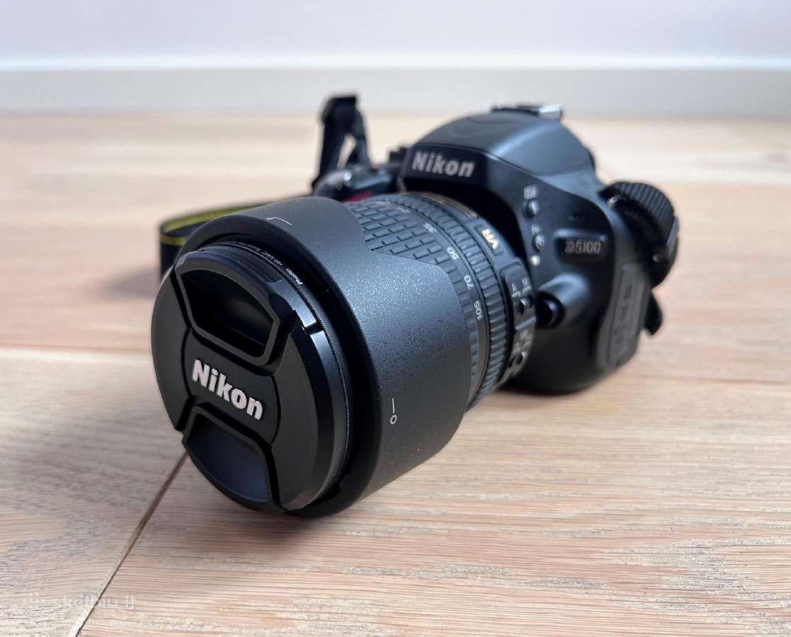 Nikon D5100 fotoaparatas su 18-105 Vr objektyvu