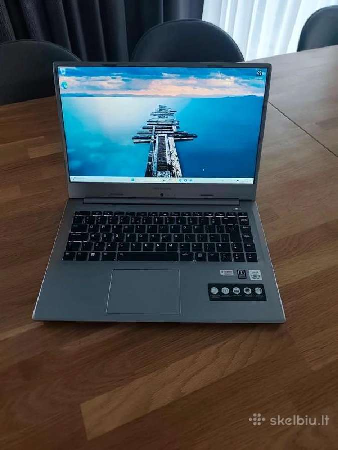 Medion S15447 i7-10510u, 8gb 240 SSD