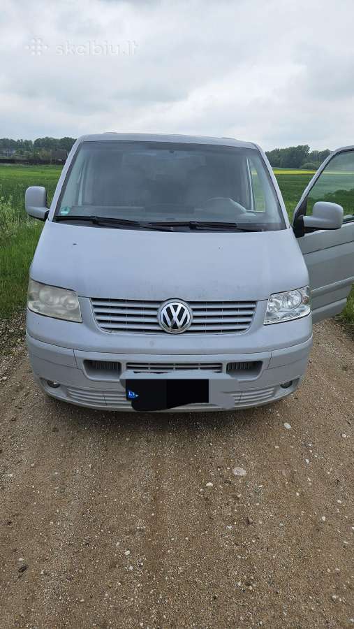 VW Multivanas