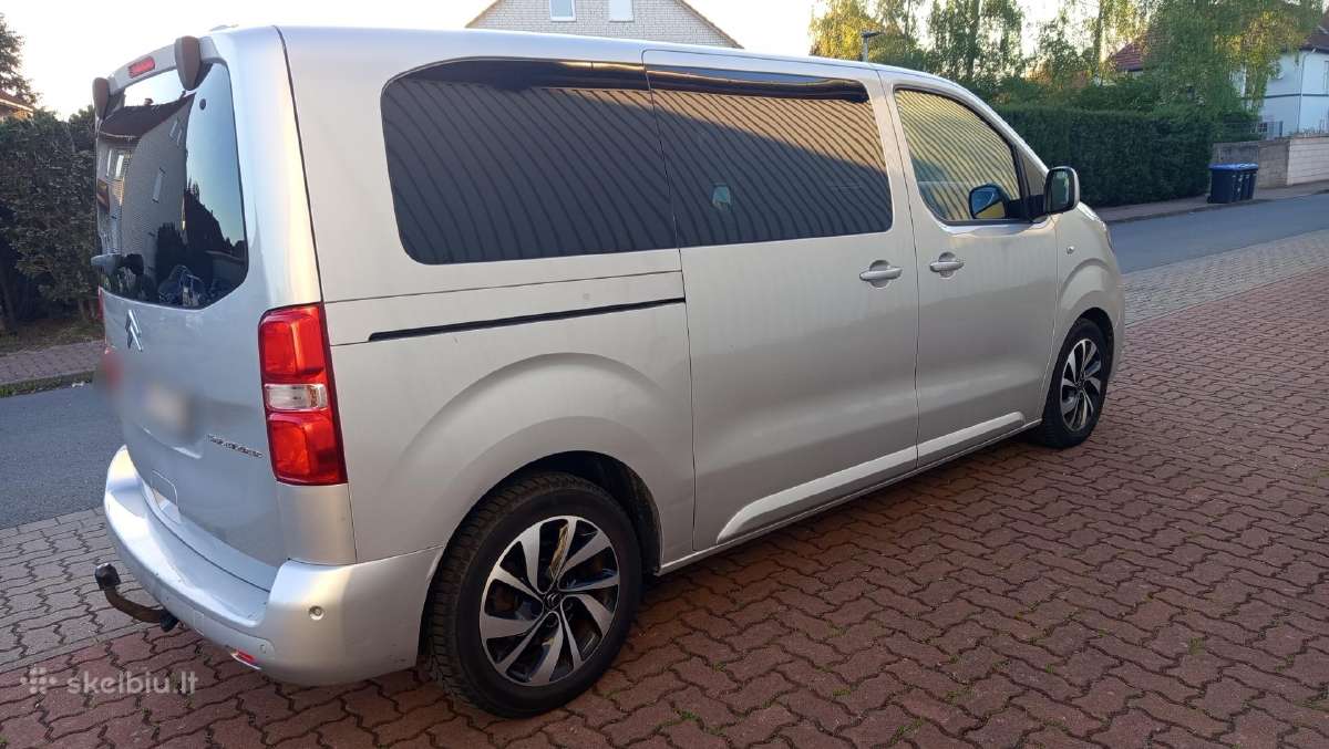 Miniveno mikroautobuso nuoma - nuotraukos Nr. 3