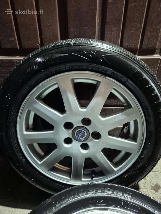 Volvo lieti ratlankiai su padangomis - nuotraukos Nr. 4
