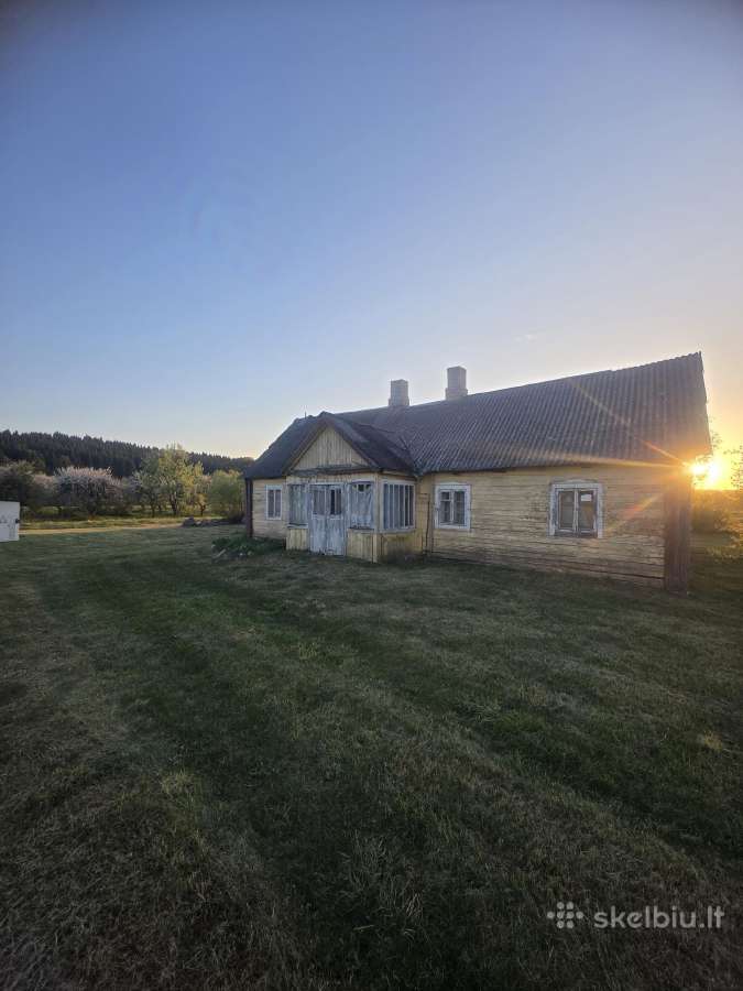 Sodyba su žemės sklypu