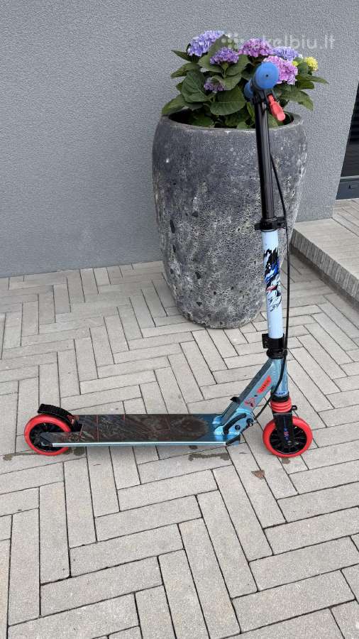 Paspirtukas Oxelo