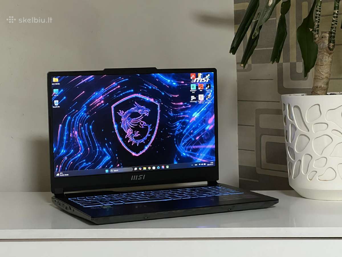 Parduodamas Msi Cyborg su Rtx 4060, I7-12k, 1tb.