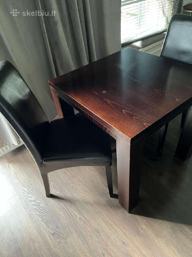 Isku stalas su dviem kėdėmis Vilnius
