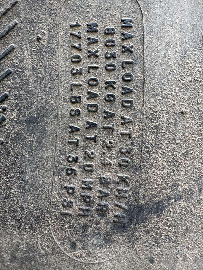 1050/50/r32 Michelin Megaxbib kombaino padangos - nuotraukos Nr. 15