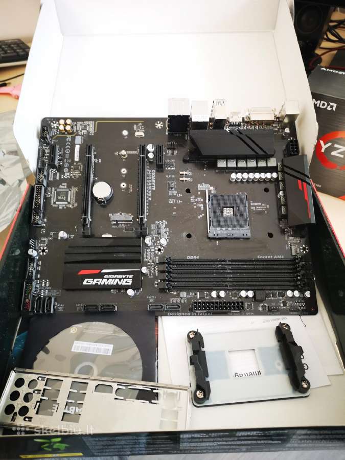 Am4 motininė plokštė su Ryz 5 5600g