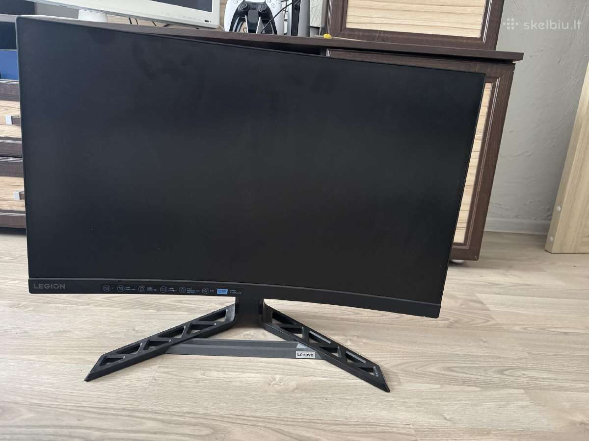 27 colių 180 Hz monitorius