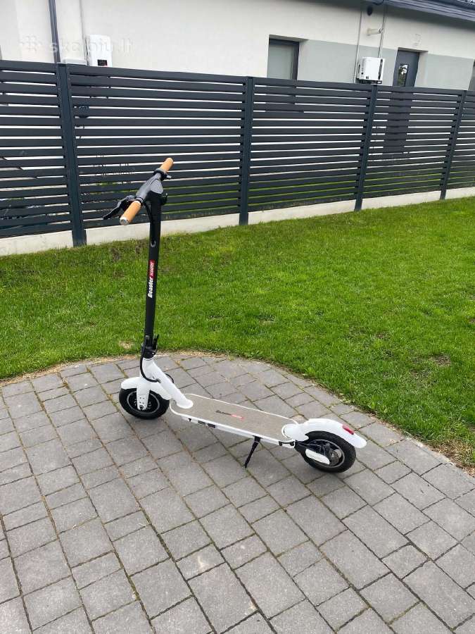 Beaster paspirtukas Bso5w