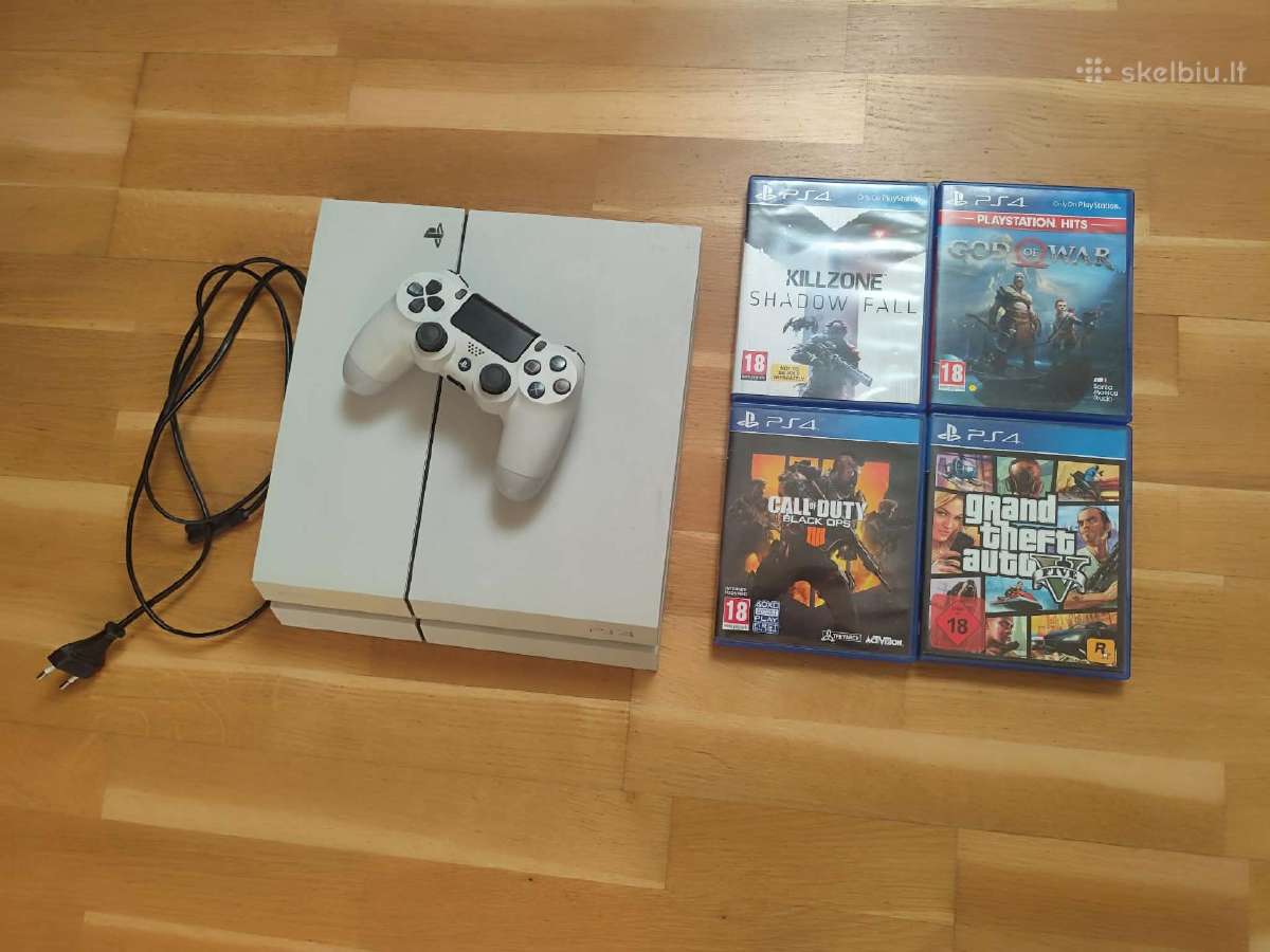 Playstation 4,1 pultelis, 4 zaidimai.