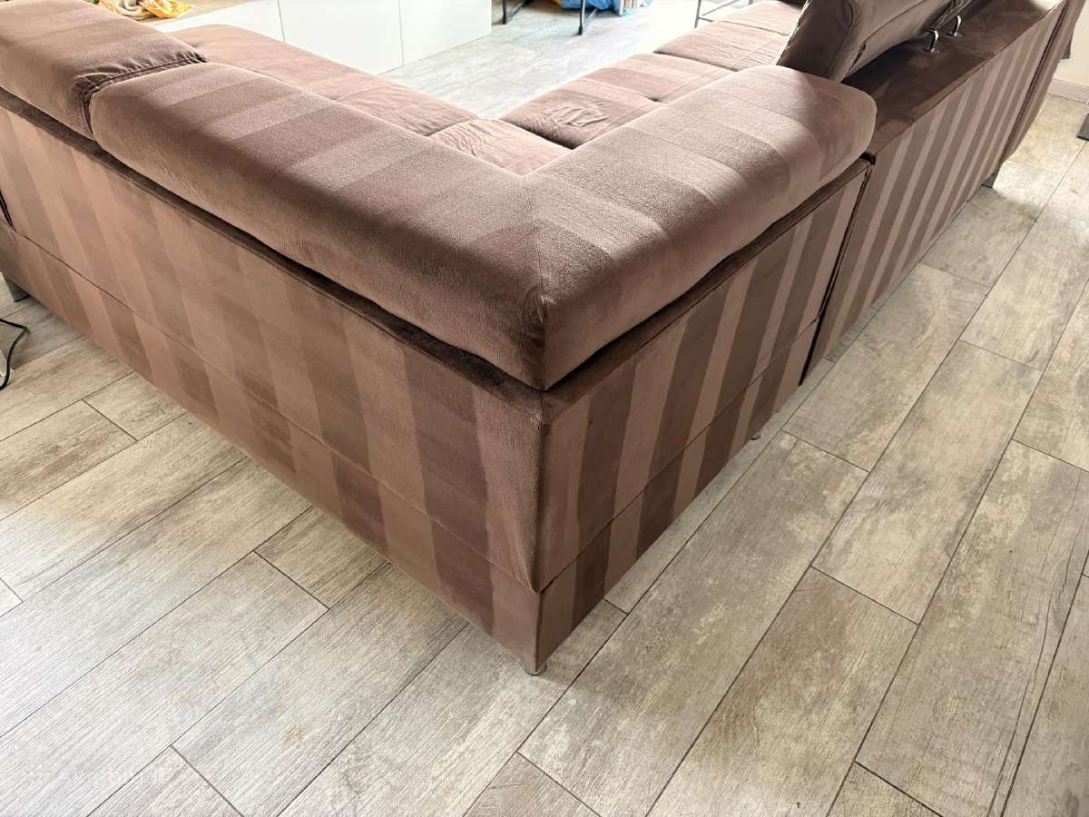 Didelė sofa lova su patalynės dėže - nuotraukos Nr. 3