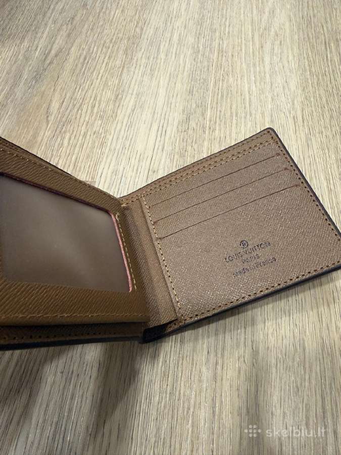 Louis Vuitton pinigine - nuotraukos Nr. 2