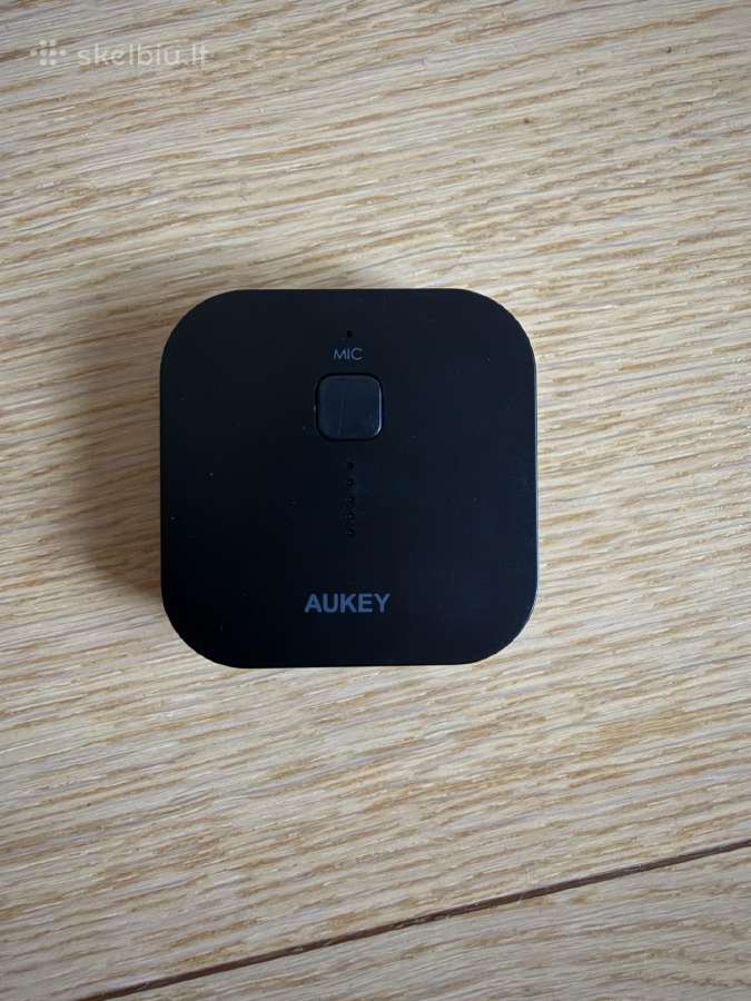 Aukey Bluetooth 5.0 Receiver 3.5mm Aux