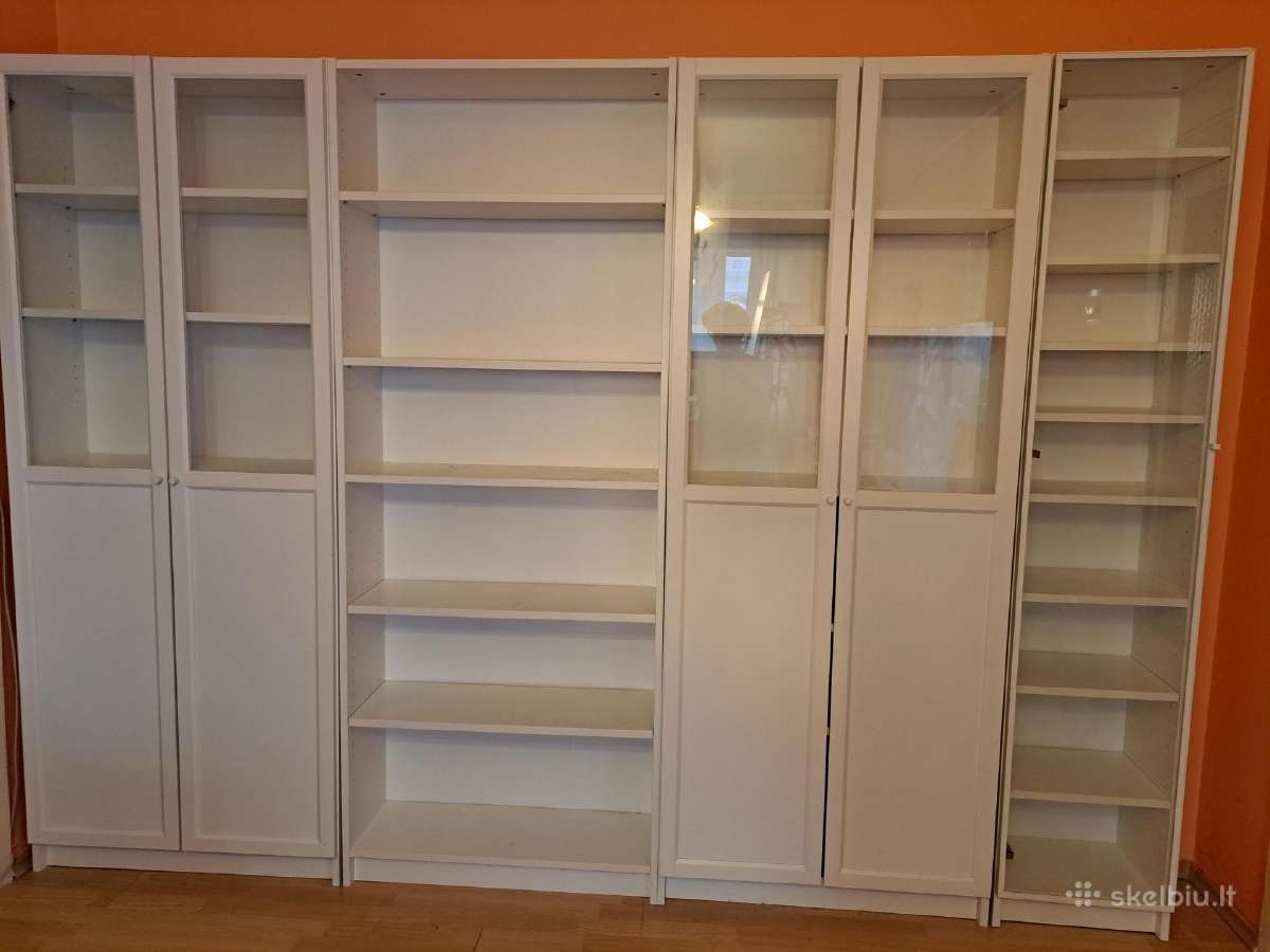Knygų lentyna, indauja