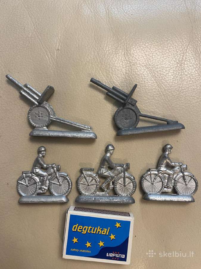 Kareiveliai tarybiniai metaliniai 13€ visi - nuotraukos Nr. 2