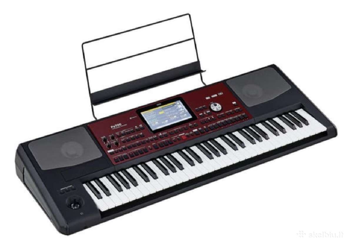 Korg Pa 700