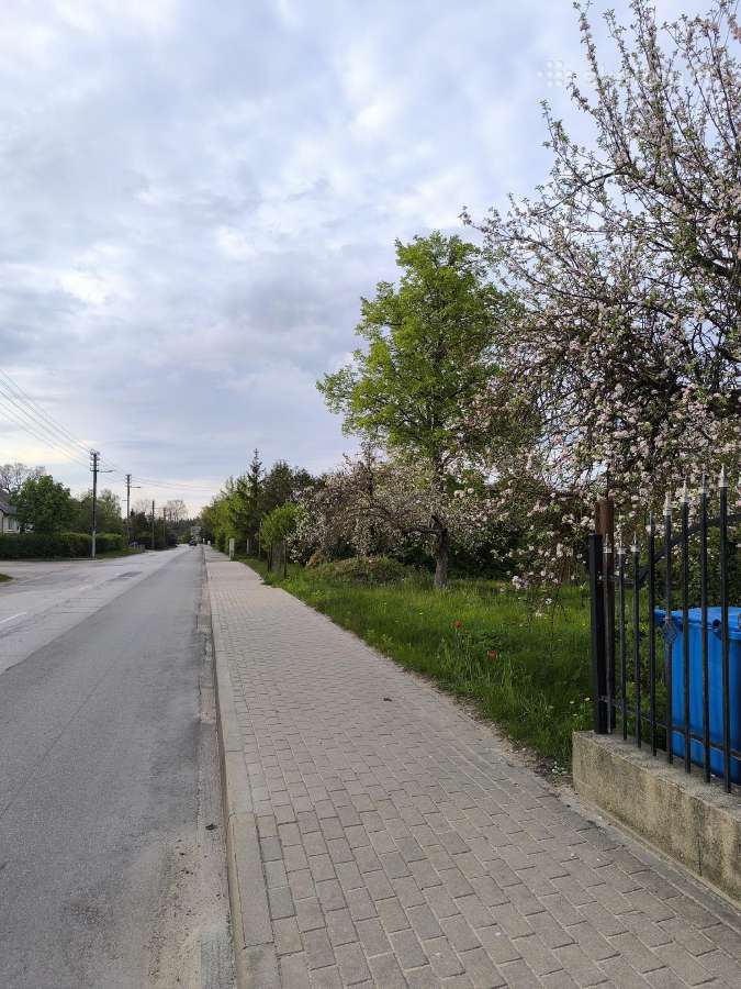 Parduodamas 15 arų žemės sklypas