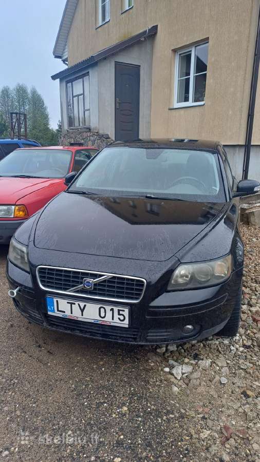 Volvo s40