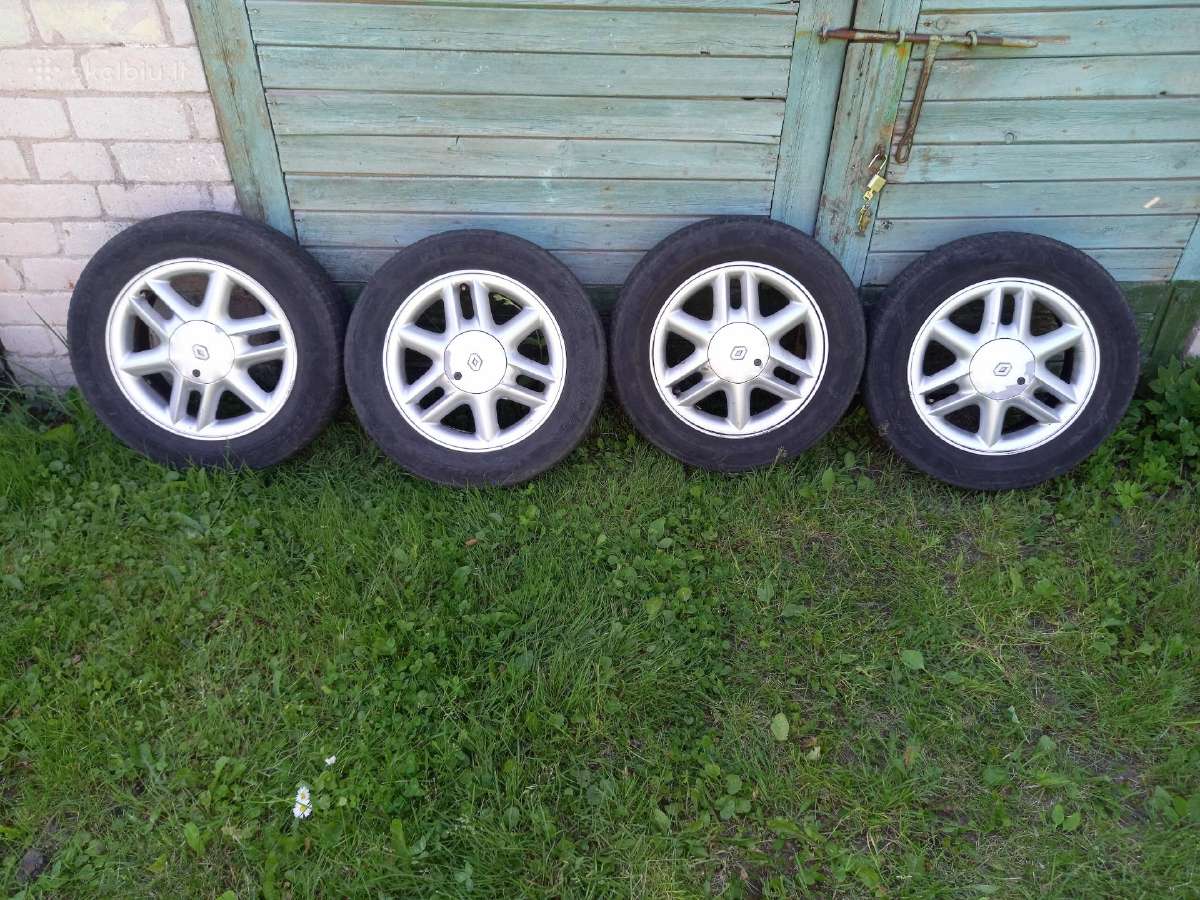 Padangos su ratlankiais R15