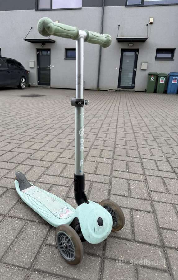 Globber paspirtukas