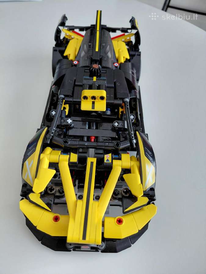Lego Technic Bugatti Bolide 42151 - nuotraukos Nr. 2