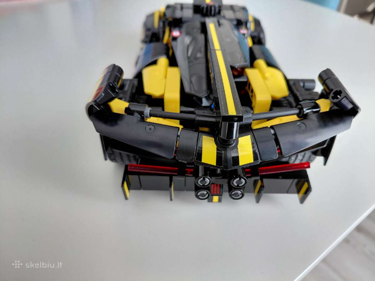 Lego Technic Bugatti Bolide 42151 - nuotraukos Nr. 4