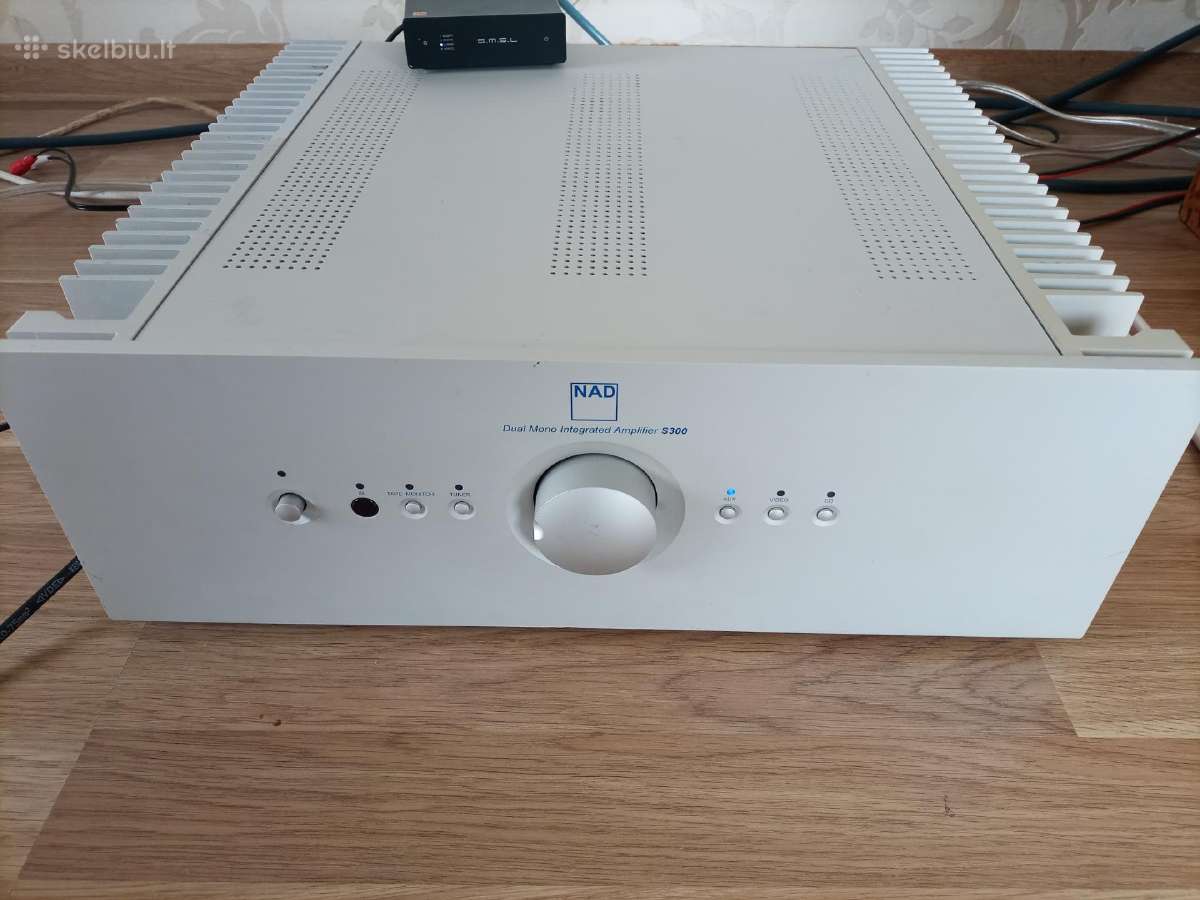 Nad s300
