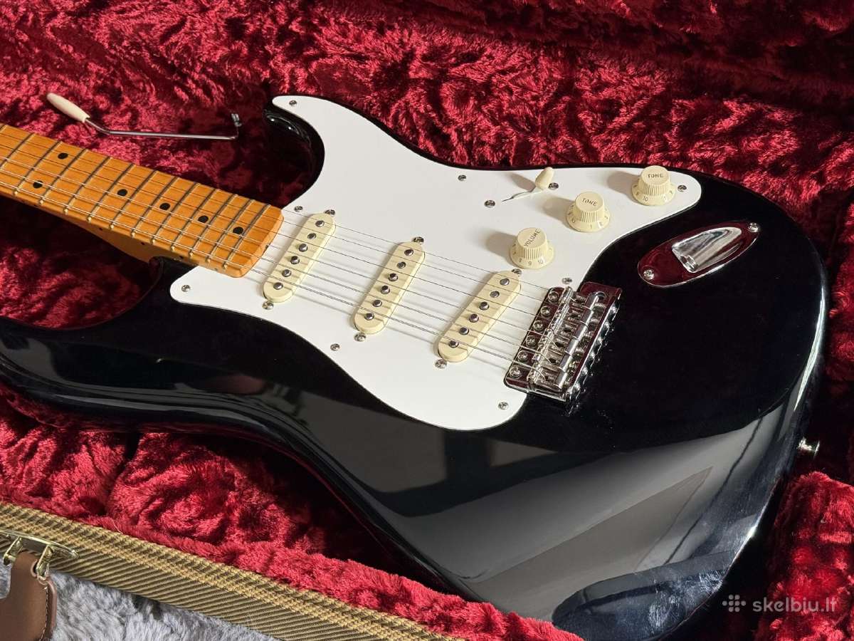Fender American Vintage II 1957 Stratocaster +case