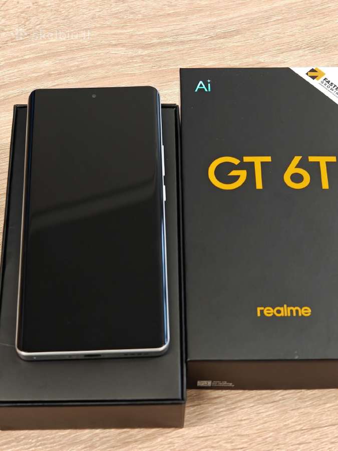 Realme GT 6t