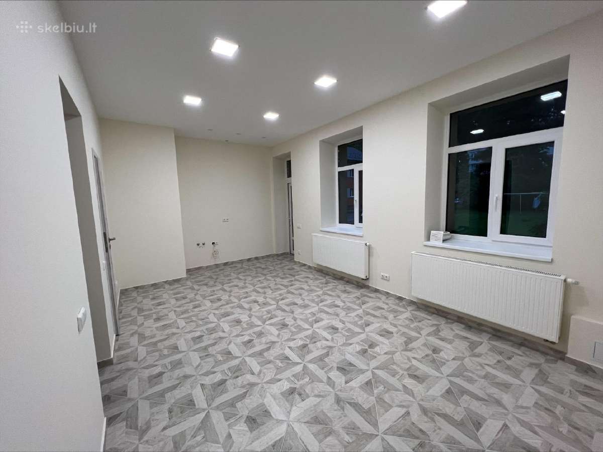Išnuomojama patalpa pačiame centre - nuotraukos Nr. 3